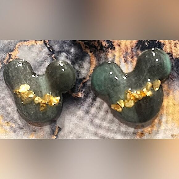 NEW Gold Sparkle 3D Mickey Mouse Polymer Clay Stud Earrings - Picture 1 of 1